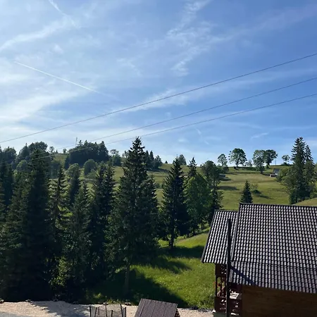 Sanziana Campingplads Gîrda de Sus